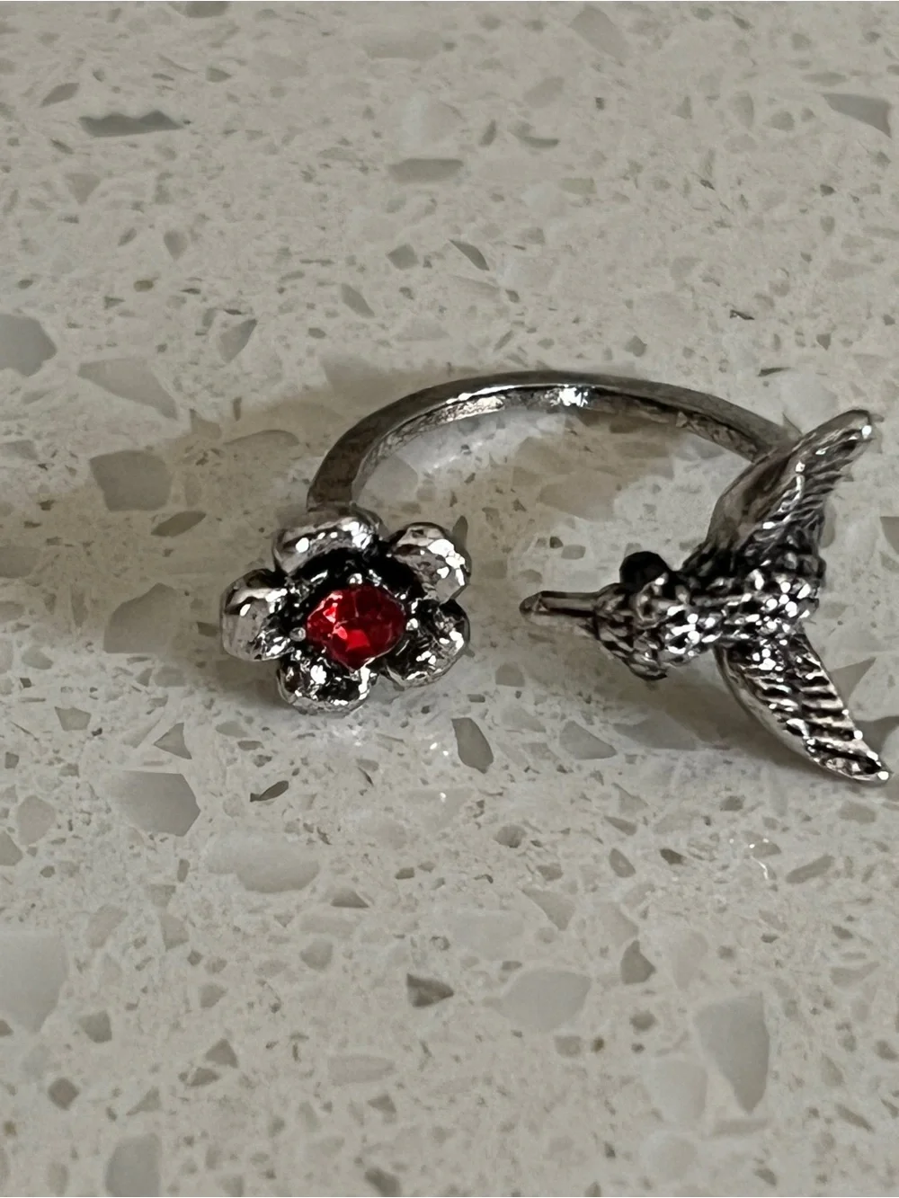 Green Stone Adjustable Hummingbird Rings‎